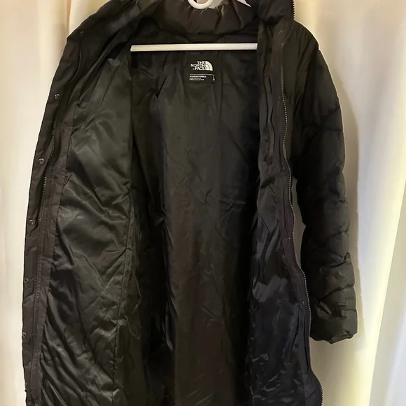 Ladies North Face Down Coat - Picture 3 of 6
